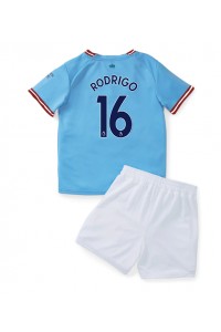 Manchester City Rodri Hernandez #16 Babyklær Hjemme Fotballdrakt til barn 2022-23 Korte ermer (+ Korte bukser)